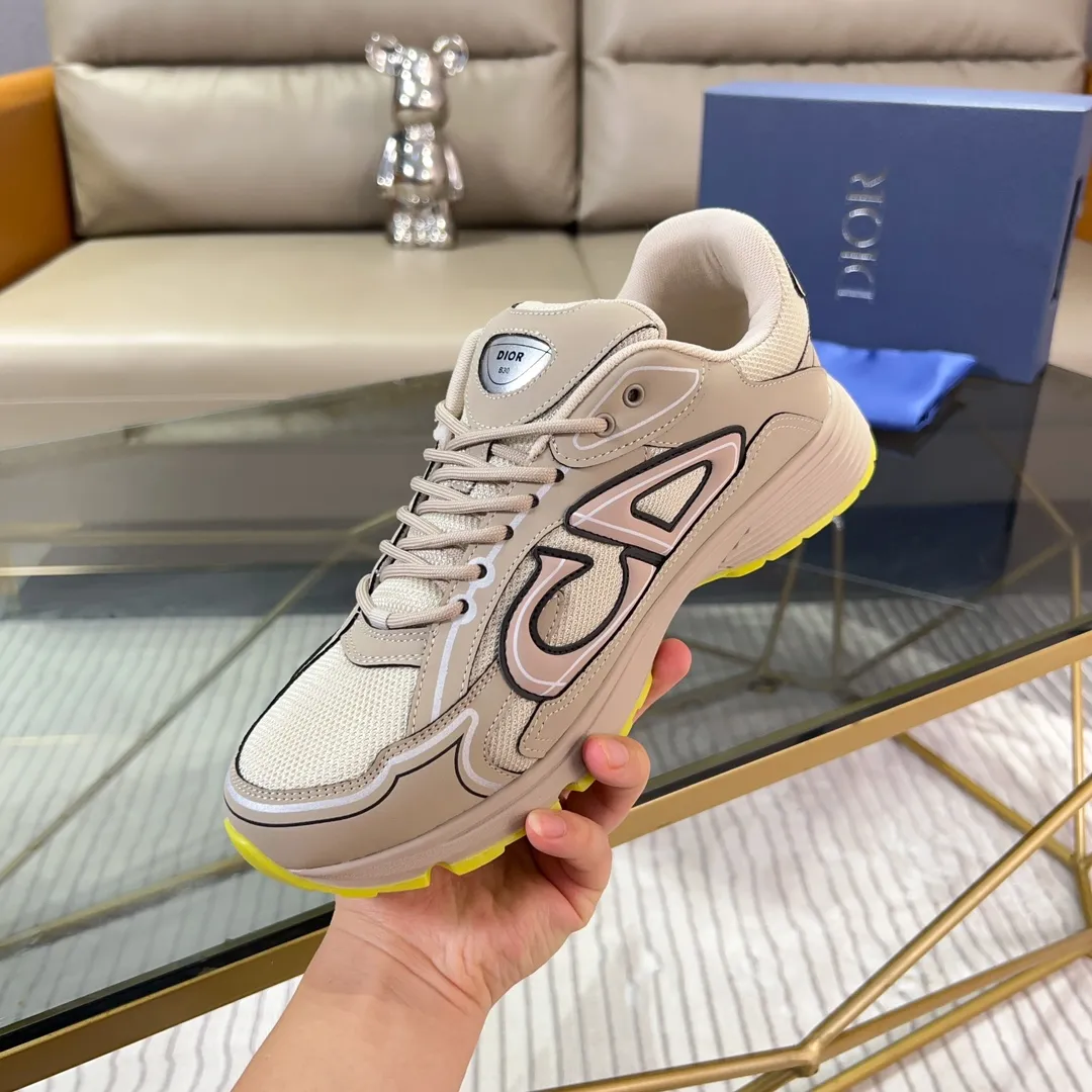 Men's Shoes💰P460💰【DIOR】Dior's new B30 low-top sneakers✅ are carefully made of gray mesh fabric and white technical fabric, decorated with reflective "CD30" graphic logo, and "DIO~B30" and "CD30" logos on the heel and tongue. An extra-light, sculpted rubber sole with signature accents adds style, while internal stretch details create ideal comfort. It can be matched with various casual styles to show a fashionable and modern sports style. Code number: 38-44 (45 can be customized)